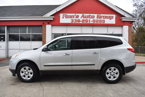 2011 CHEVROLET TRAVERSE LS 3.6L 6CYL ***JUST UNDER 115K MILES!!!***... for sale in Greensboro, NC – photo 2