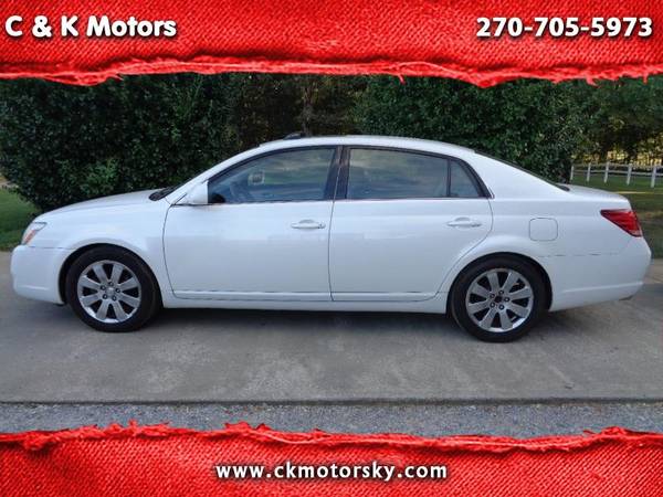 2006 Toyota Avalon XLS * Michelin Tires 90% for sale in Hickory, IL