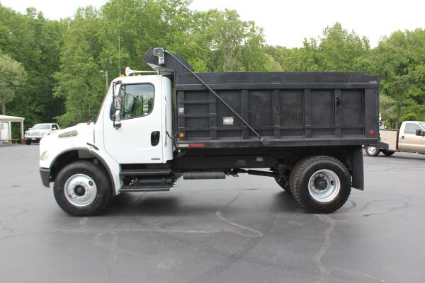 2005 Freightliner Single axle Dump truck cat c7 - - by for sale in Greenville, SC – photo 4