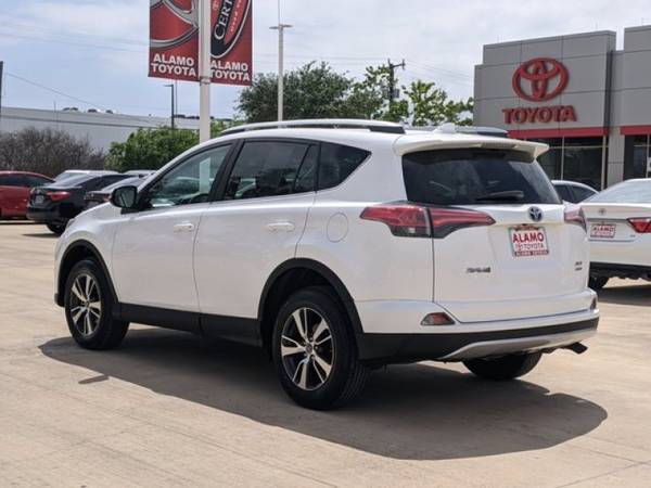 2016 Toyota RAV4 XLE - - by dealer - vehicle for sale in San Antonio, TX – photo 3