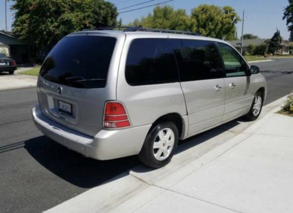 2004 Mercury Monterey - cars & trucks - by owner - vehicle... for sale in Palmdale, CA – photo 4
