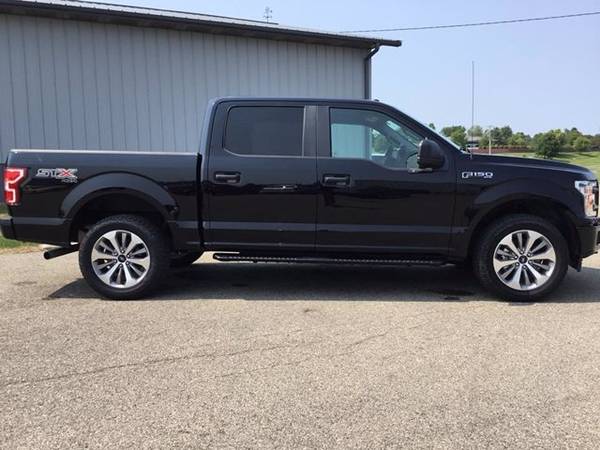 2018 Ford F150 XL pickup Black - - by dealer - vehicle for sale in Marshalltown , IA – photo 4
