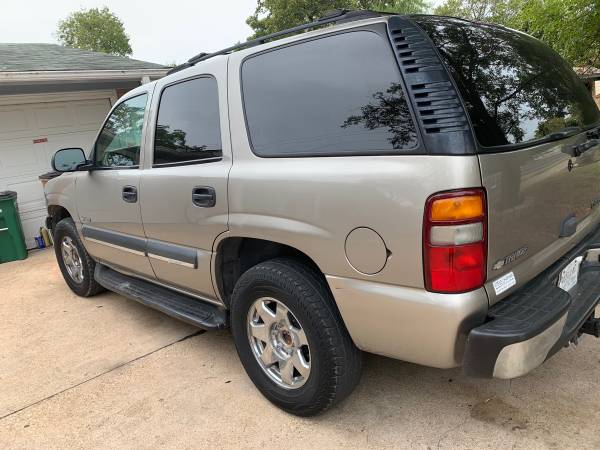 2003 Chevy Tahoe low mileage 166k for sale in Austin, TX – photo 2