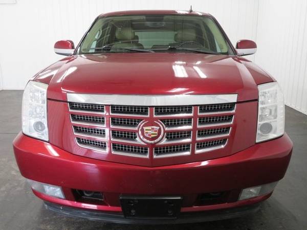 2010 Cadillac Escalade AWD 4dr Base for sale in Grand Rapids, MI – photo 7