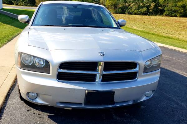 2010 DODGE CHARGER SXT *TAKE A LOOK* for sale in Macon, MO – photo 4