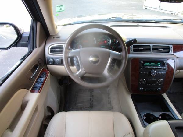 2012 Chevrolet Tahoe 1500 LT - PARKING SENSORS - THIRD ROW SEAT-... for sale in Sacramento , CA – photo 7
