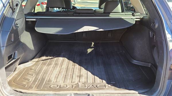 2016 Subaru Outback 2.5i suv Blue - cars & trucks - by dealer -... for sale in Flagstaff, AZ – photo 11