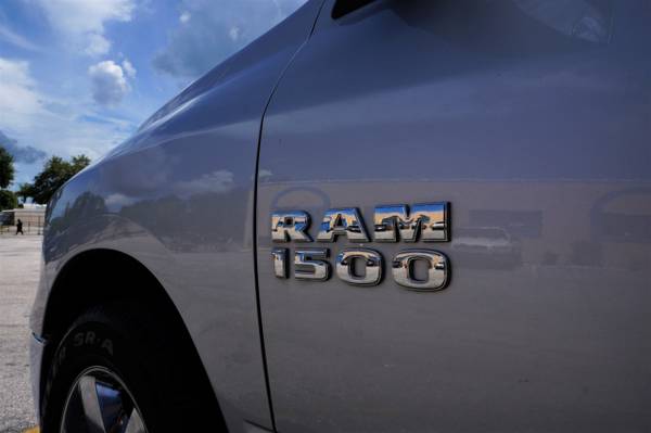 2014 Ram 1500 4WD Crew Cab 140.5 Big Horn - cars & trucks - by... for sale in Bradenton, FL – photo 5