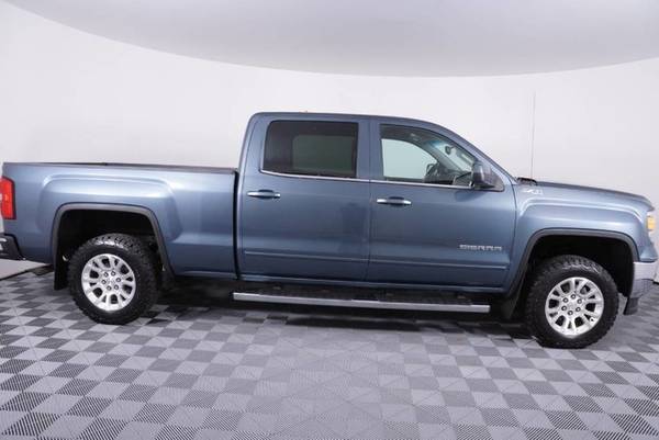 2014 GMC Sierra 1500 Cobalt Blue Metallic PRICED TO SELL! for sale in Eugene, OR – photo 4