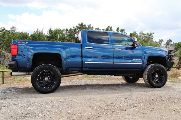 2016 CHEVROLET 2500 LTZ*DURAMAX*LIFTED*TOYOS*RANCH HANDS*AMP STEPS!! for sale in Liberty Hill, TX – photo 7