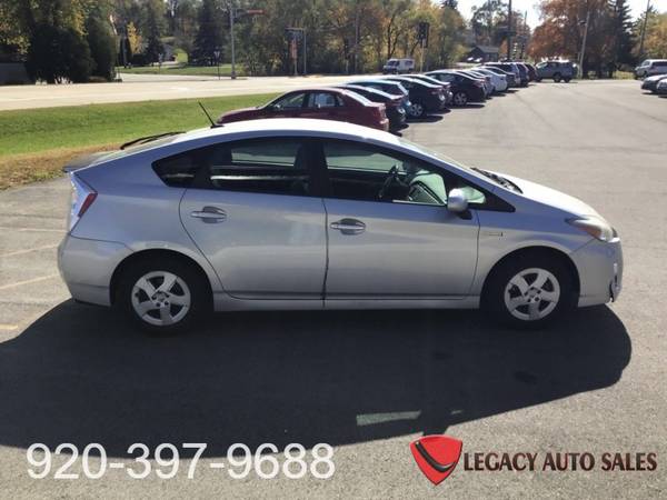 2010 TOYOTA PRIUS - cars & trucks - by dealer - vehicle automotive... for sale in Jefferson, WI – photo 11