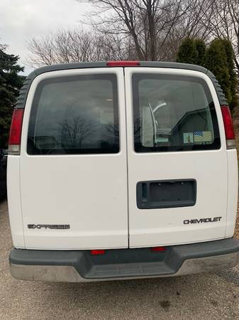 2001 Chevrolet Express 2500 - cars & trucks - by owner - vehicle... for sale in Madison, WI – photo 14