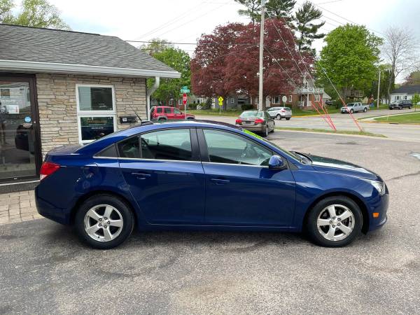 2012 Chevrolet Cruze LT - - by dealer - vehicle for sale in Baraboo, WI – photo 6