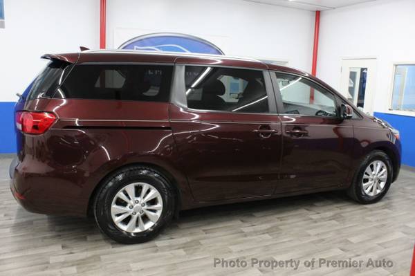 2016 *Kia* *Sedona* *4dr Wagon LX* RED - cars & trucks - by dealer -... for sale in Palatine, IL – photo 2