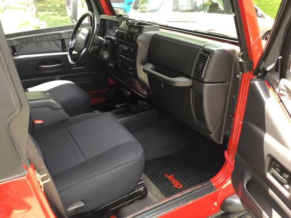 2001 Jeep Wrangler Sport automatic, excellent shape with exrtas for sale in Jeannette, PA – photo 6