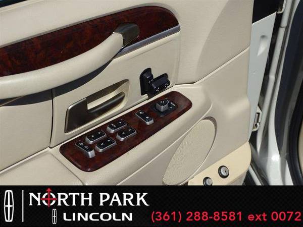 2007 Lincoln Town Car Signature - sedan for sale in San Antonio, TX – photo 12