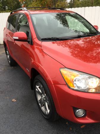 2010 Toyota RAV4 Sport 6 Cylinder Sunroof Automatic CALL NOW!!!! for sale in Watertown, NY – photo 4