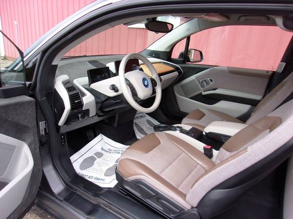 2018 BMW i3 REX GIGA, 4 Door, 4 Pass, Electric Car! SK#WH2214 - cars... for sale in Millersburg, OH – photo 20