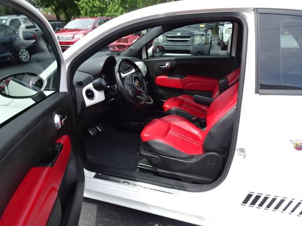 2015 FIAT 500 ABARTH- I4 TURBO -FWD-2DR HATCHBACK- 81K MILES!!... for sale in largo, FL – photo 17