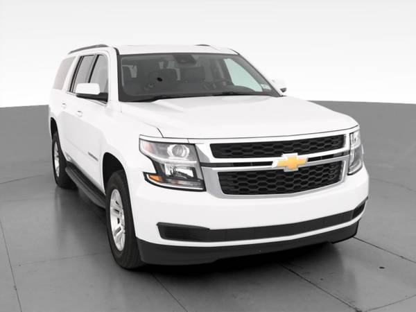 2020 Chevy Chevrolet Suburban LT Sport Utility 4D suv White -... for sale in Knoxville, TN – photo 16