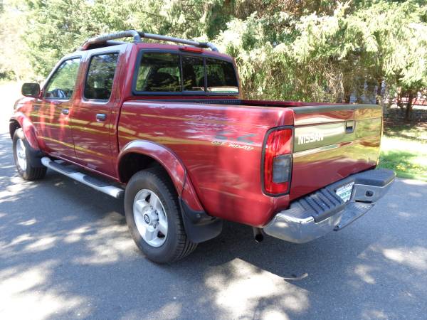 2000 Nissan Frontier SE 4x4 Crew Cab - 2 Owners - Clean Carfax! for sale in Sequim, WA – photo 5