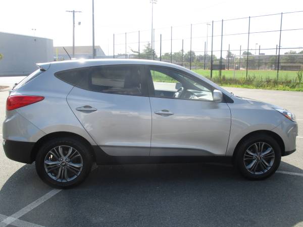 2015 Hyundai Tucson GLS AWD 4dr SUV - - by dealer for sale in Malden, MA – photo 8