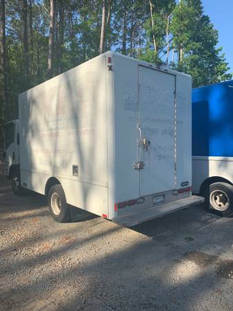 Isuzu NPR 12 box truck with hackney box and shelves for sale in Awendaw, SC – photo 2