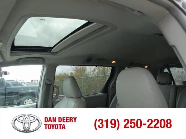 2014 Toyota Sienna XLE Predawn Gray Mica - - by dealer for sale in Cedar Falls, IA – photo 20