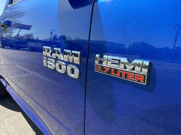 2014 Ram 1500 Regular Cab R/T Pickup 2D 6 1/3 ft Family Owned! for sale in Fremont, NE – photo 24