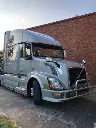 2015 Volvo 780 D13 for sale in Syracuse, NY