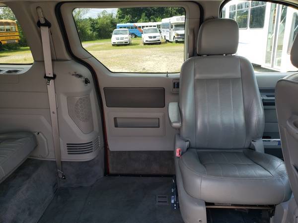 MERCURY WHEELCHAIR VAN 25k MILE HAND CONTROLS TRANSFER SEAT FREE... for sale in Jonesboro, WI – photo 7