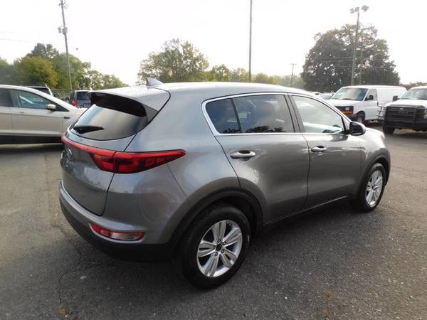 Kia Sportage LX FWD SUV 1 Owner Sport Utility 45 A Week Payments... for sale in Jacksonville, NC – photo 4