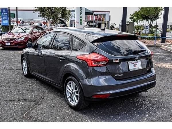 2017 Ford Focus SE hatchback Gray for sale in El Paso, TX – photo 3