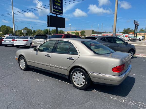 1998 Mercedes Benz E320 E320 4Matic One Owner Low Miles - cars & for sale in St.petersburg, FL – photo 3