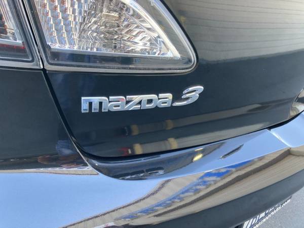 2013 Mazda Mazda3 4dr Sdn Auto i SV , Clean Saver with Black for sale in Sacramento , CA – photo 12