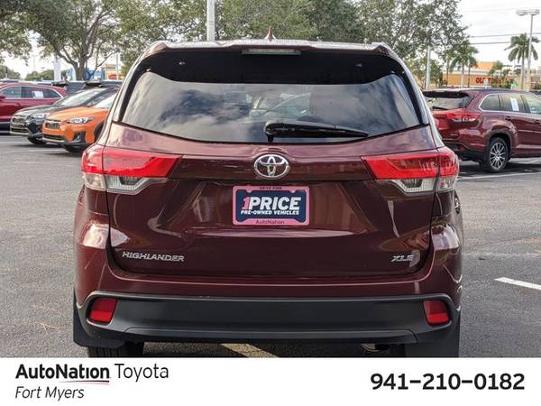 2017 Toyota Highlander XLE SKU:HS222348 SUV - cars & trucks - by... for sale in Fort Myers, FL – photo 8