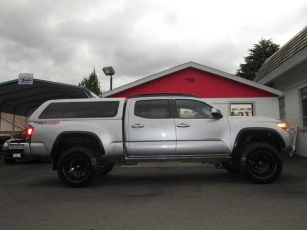 2016 Toyota Tacoma Double Cab TRD Off-Road 4D 6 ft Cars and Trucks for sale in Portland, OR – photo 2