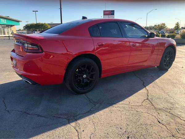 BEAUTIFUL LOW MILE 2018 Dodge Charger GT - cars & trucks - by dealer... for sale in Norman, OK – photo 3