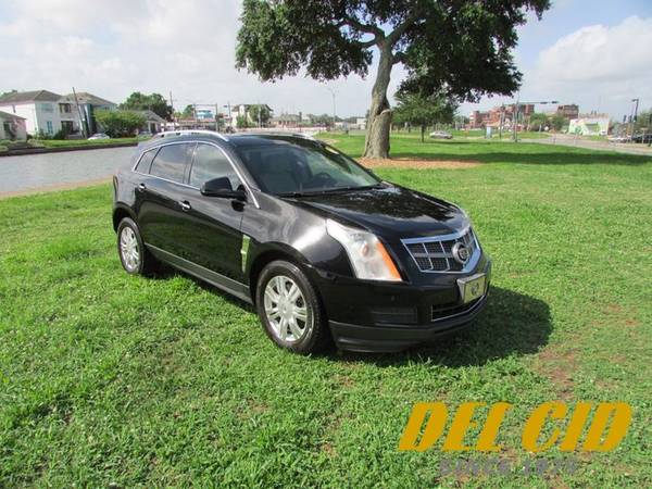 Cadillac SRX Luxury Collection !! 1-Owner, Nav, Backup Camera, !! 😎 for sale in New Orleans, LA – photo 2