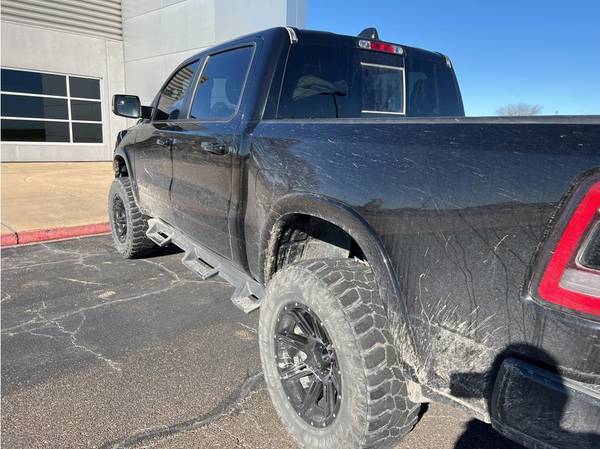 2019 Ram 1500 Laramie - - by dealer - vehicle for sale in Mc Gregor, TX – photo 3