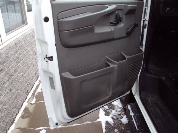 2011 Chevrolet Express Passenger 2500 135 1LS 4X4 QUIGLEY 12... for sale in waite park, ND – photo 16