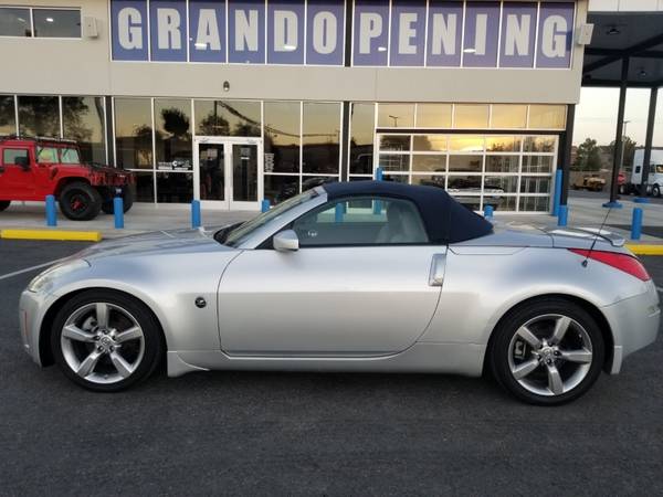 2007 Nissan 350Z 2dr Roadster Manual Enthusiast - cars & trucks - by... for sale in El Paso, NM – photo 4