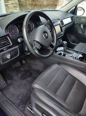 2014 VW Touareg AWD V6 for sale in south burlington, VT – photo 5