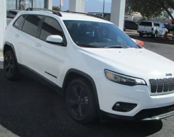 2019 JEEP CHEROKEE LATITUDE PLUS - cars & trucks - by dealer -... for sale in Corrales, NM – photo 3