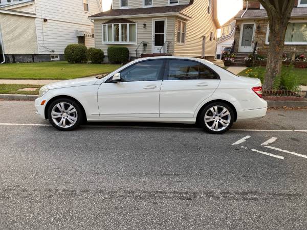 2009 Mercedes c300 4 matic AWD for sale in Floral Park, NY – photo 5