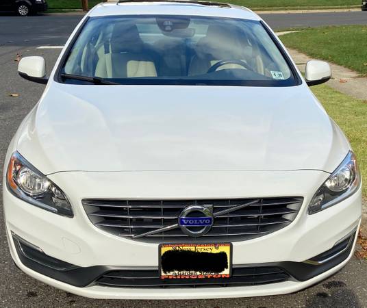 Volvo S60 T5 - Makes a great holiday present - cars & trucks - by... for sale in Parlin, NJ – photo 12