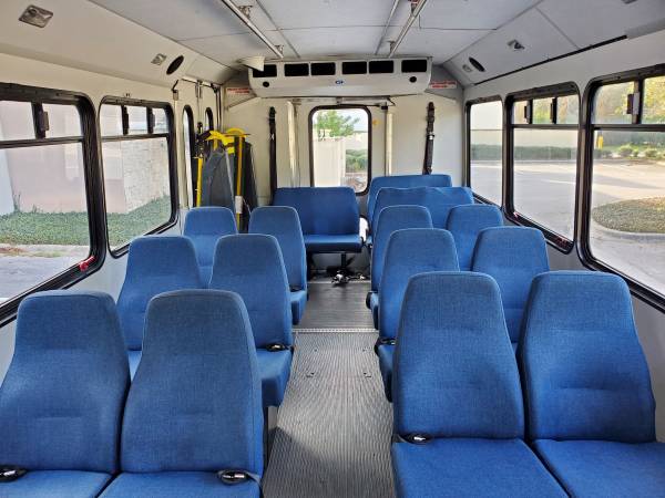 2013 Freightliner Custom Classic 36 Passenger Wheelchair Shuttle Bus for sale in Palm Coast, FL – photo 18
