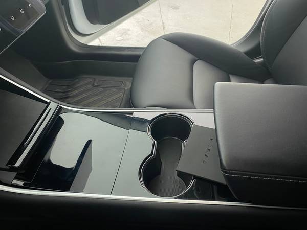 2019 Tesla Model 3 Standard Range Sedan 4D sedan White - FINANCE -... for sale in Bronx, NY – photo 22
