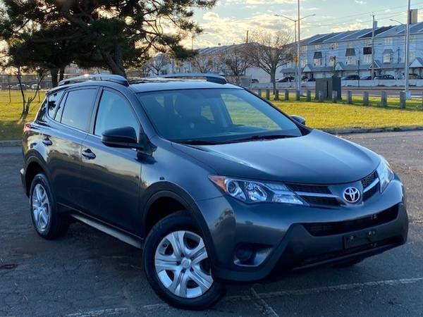 2015 Toyota RAV4 AWD LE 1-OWNER - cars & trucks - by owner - vehicle... for sale in STATEN ISLAND, NY – photo 3