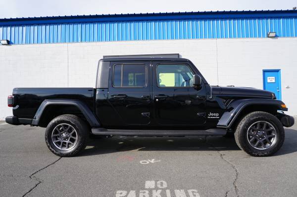 Pre-Owned 2020 Jeep Gladiator Overland 4X4 LOADED & LIKE NEW for sale in Kittitas, WA – photo 7